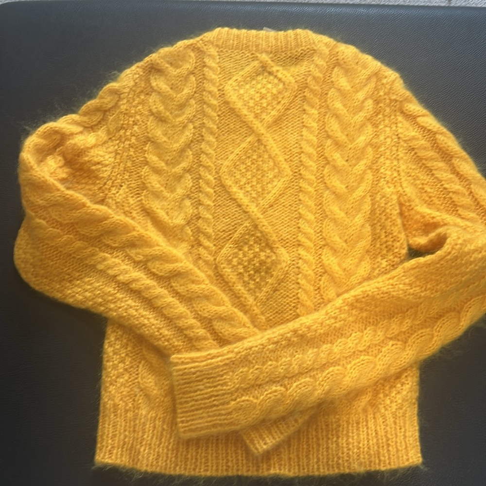 Michael Kors Golden Cable Knit Sweater - Picture 4 of 4